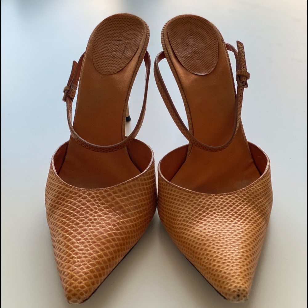 AUTHENTIC Orange Gucci pumps